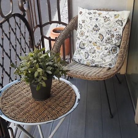 Joli Loft Dans Village Pittoresque Péret Exterior foto